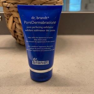 Dr Brandt PoreDermabrasion